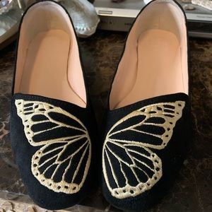 Adorable Gold Embroidered Butterfly ballet flats